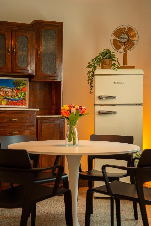 Ca Glera - Vintage Design Apartment Revine Lago ภายนอก รูปภาพ